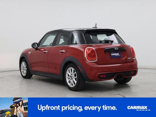 Red 2016 MINI Hardtop S