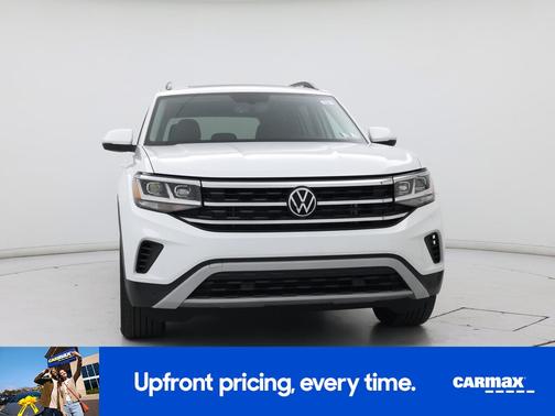 White 2023 Volkswagen Atlas SE w/Tech