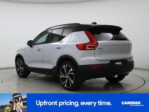 2021 Volvo XC40 T5 R-Design
