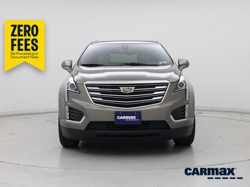 Gray 2019 Cadillac XT5 Luxury