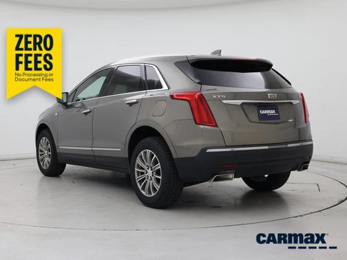 Gray 2019 Cadillac XT5 Luxury