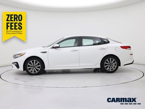 White 2019 Kia Optima LX