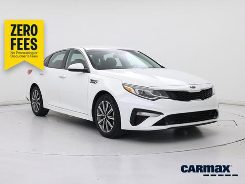 White 2019 Kia Optima LX