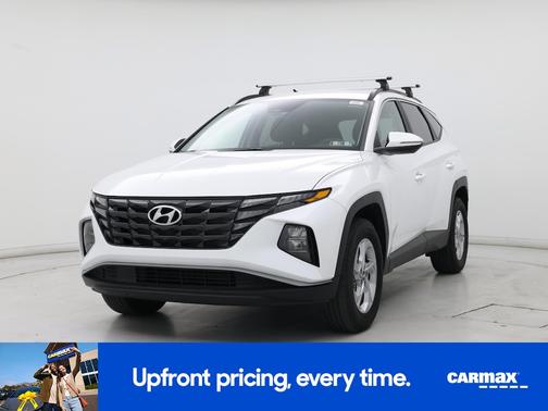 White 2022 Hyundai TUCSON SEL