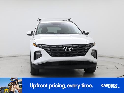 White 2022 Hyundai TUCSON SEL