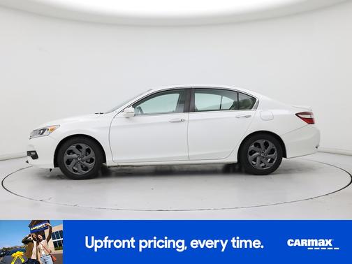 White 2017 Honda Accord EX
