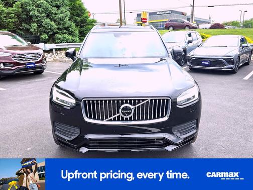 Black 2020 Volvo XC90 T6 Momentum