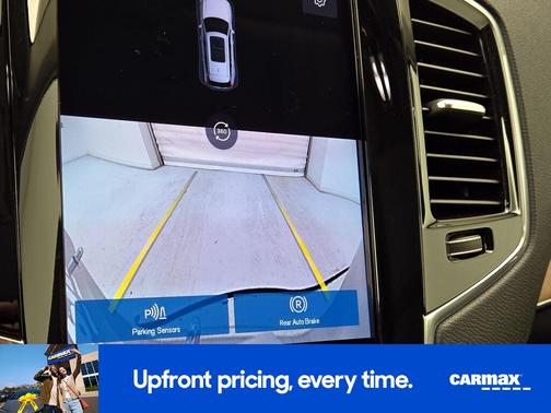 2023 Volvo XC90 B6 Plus