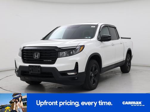 White 2022 Honda Ridgeline Black Edition