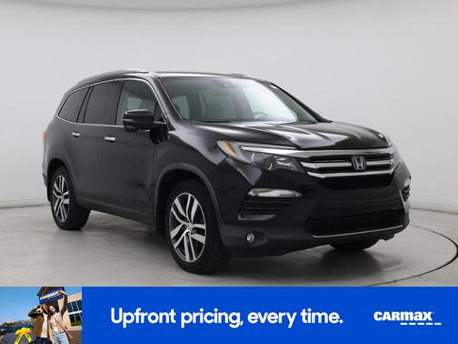 Black 2017 Honda Pilot Touring