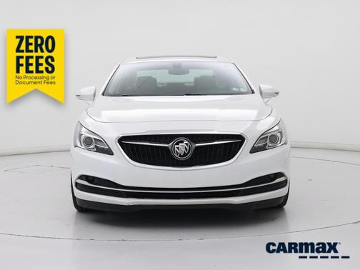 White 2019 Buick LaCrosse Essence