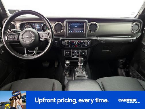 Black 2020 Jeep Gladiator Sport