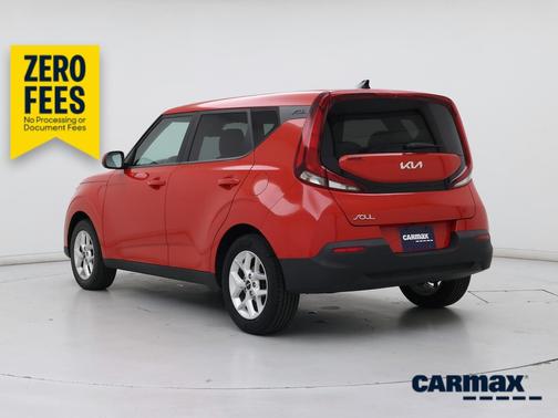 Red 2022 Kia Soul LX