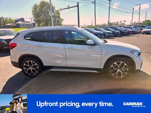 White 2022 BMW X1 XDrive28i