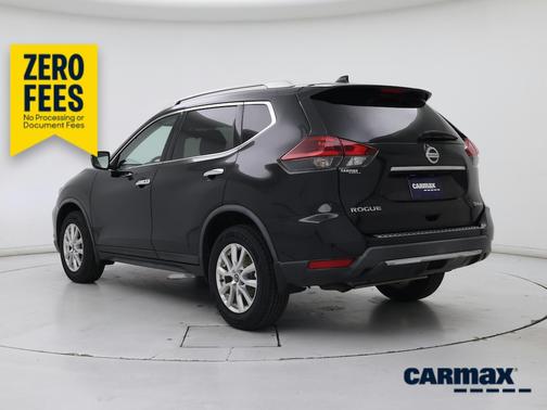 Black 2018 Nissan Rogue SV