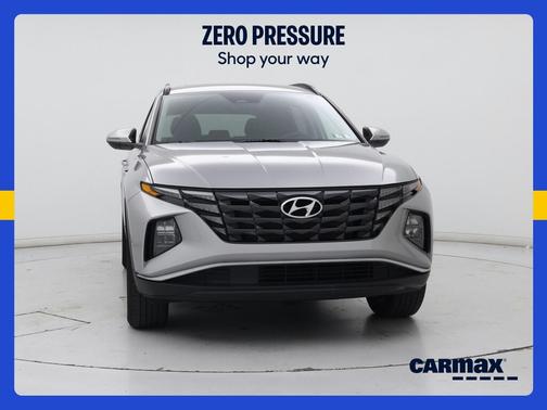 Silver 2022 Hyundai TUCSON SEL