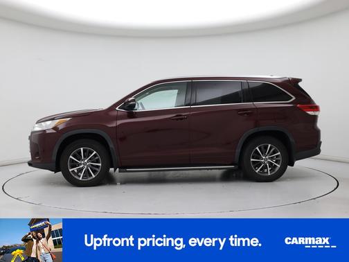 Burgundy 2018 Toyota Highlander XLE