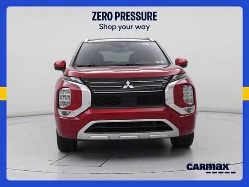 Red 2024 Mitsubishi Outlander SEL