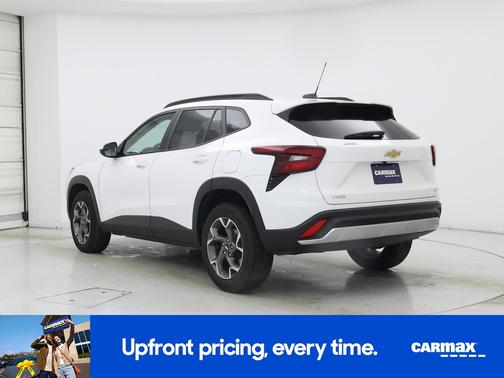 White 2025 Chevrolet Trax LT