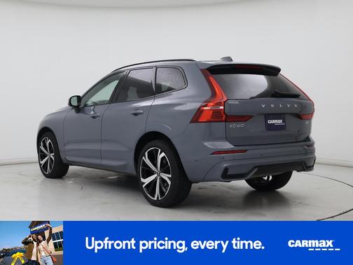 Gray 2024 Volvo XC60 B5 Ultimate Dark Theme