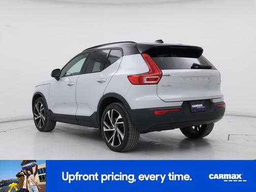 2021 Volvo XC40 T5 R-Design