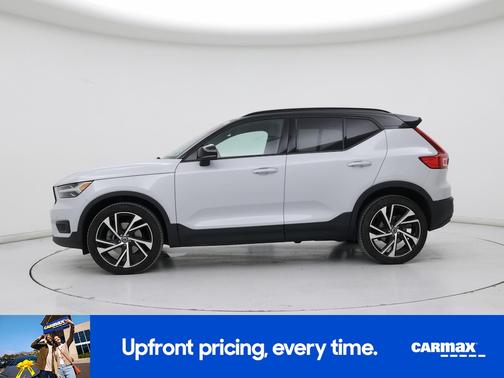 2021 Volvo XC40 T5 R-Design