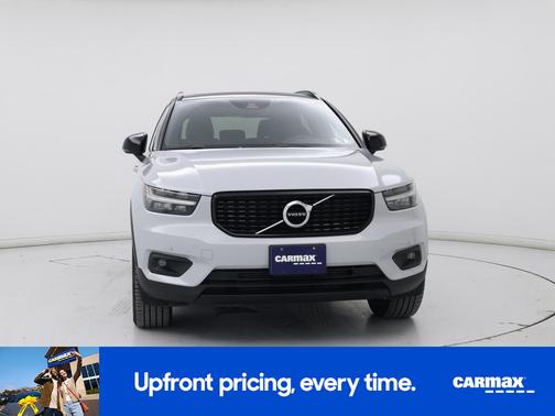 2021 Volvo XC40 T5 R-Design