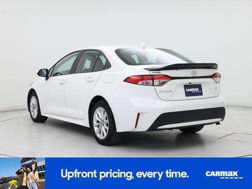 White 2021 Toyota Corolla LE