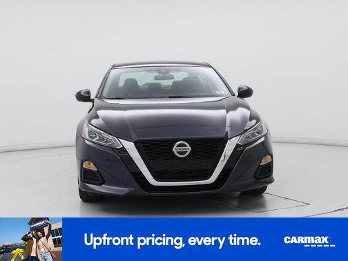 2022 Nissan Altima SV