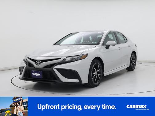 Gray 2024 Toyota Camry SE