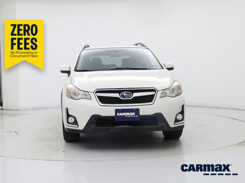 White 2016 Subaru Crosstrek