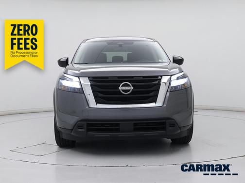 Gray 2024 Nissan Pathfinder S