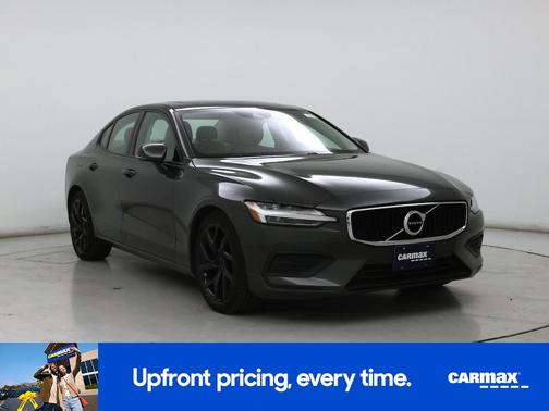 2019 Volvo S60 T6 Momentum