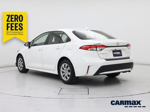 White 2020 Toyota Corolla LE
