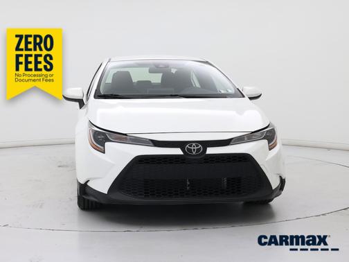White 2020 Toyota Corolla LE