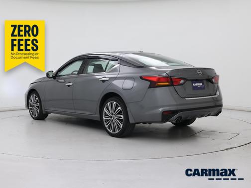 Gray 2023 Nissan Altima SL