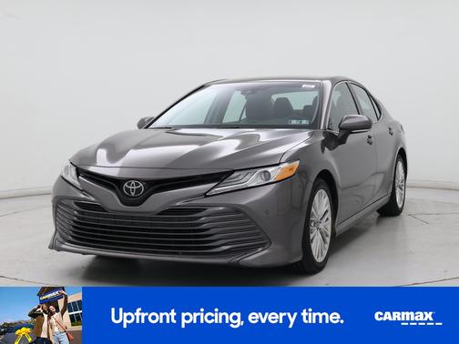Gray 2018 Toyota Camry XLE