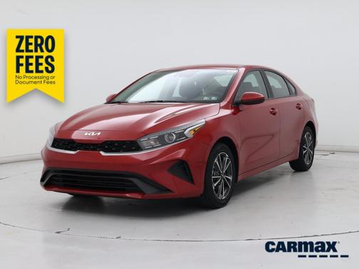 Red 2024 Kia Forte LXS
