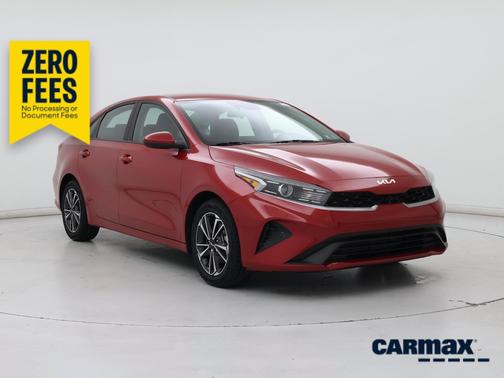 Red 2024 Kia Forte LXS