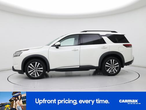 2022 Nissan Pathfinder Platinum