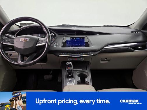 2022 Cadillac XT4 Luxury