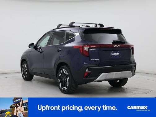 Blue 2024 Kia Seltos SX