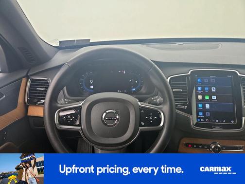 2023 Volvo XC90 B6 Plus