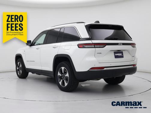 White 2022 Jeep Grand Cherokee 4xe