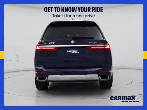 Blue 2022 BMW X7 xDrive40i