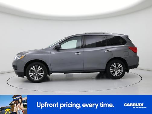 2020 Nissan Pathfinder S