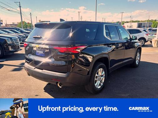 Black 2023 Chevrolet Traverse LS