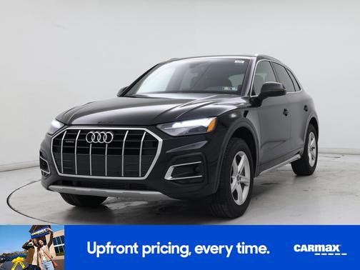 Black 2022 Audi Q5 Premium