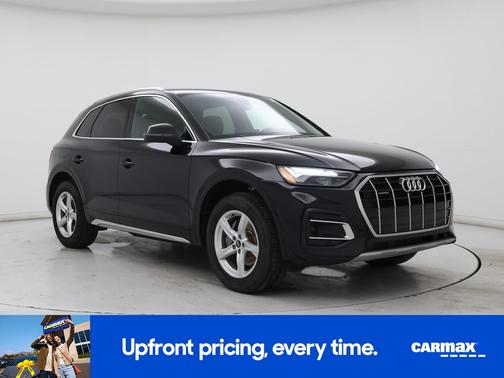Black 2022 Audi Q5 Premium
