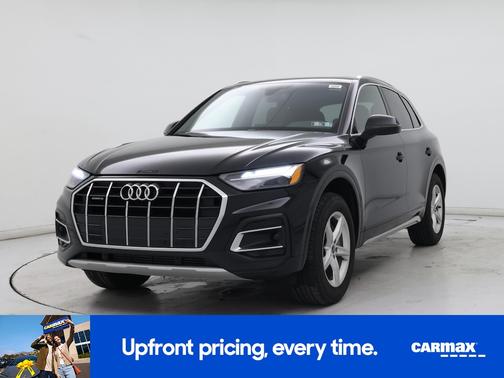 Black 2022 Audi Q5 Premium